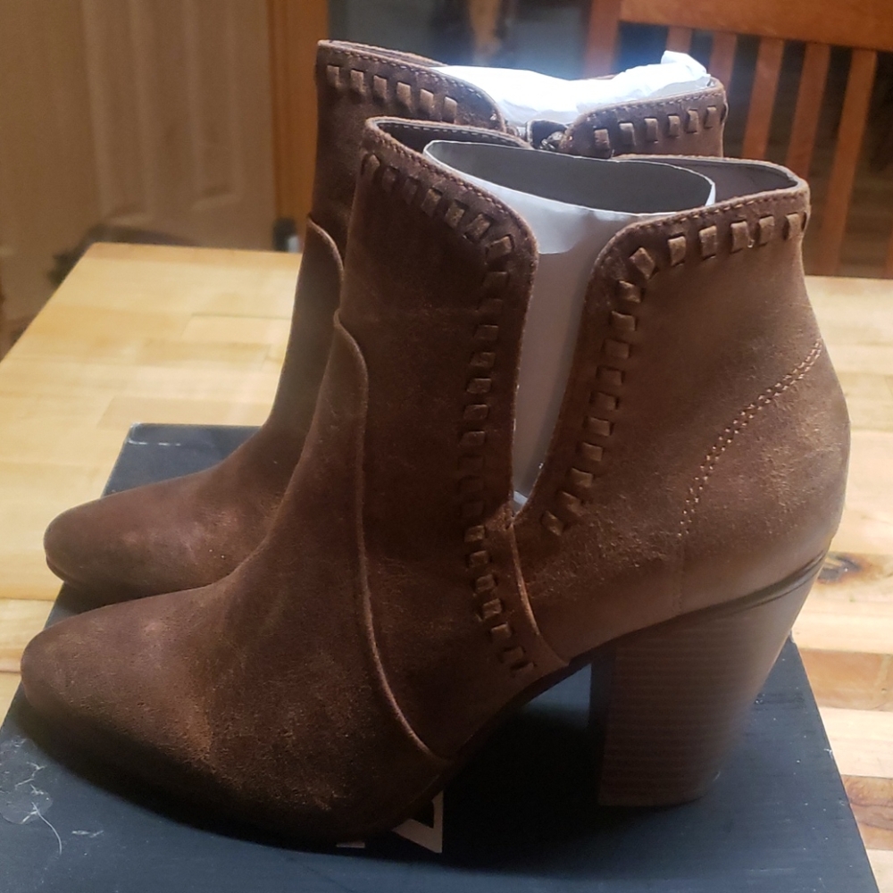 Zig Girl Ankle Boots size 9